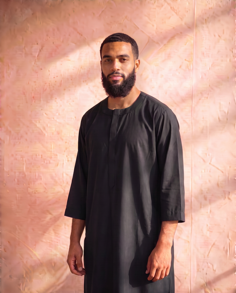 Black Three-Quarter Henley Thobe | Japanese Cotton