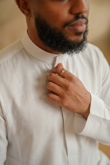 Textured Off White Kuwaiti Thobe